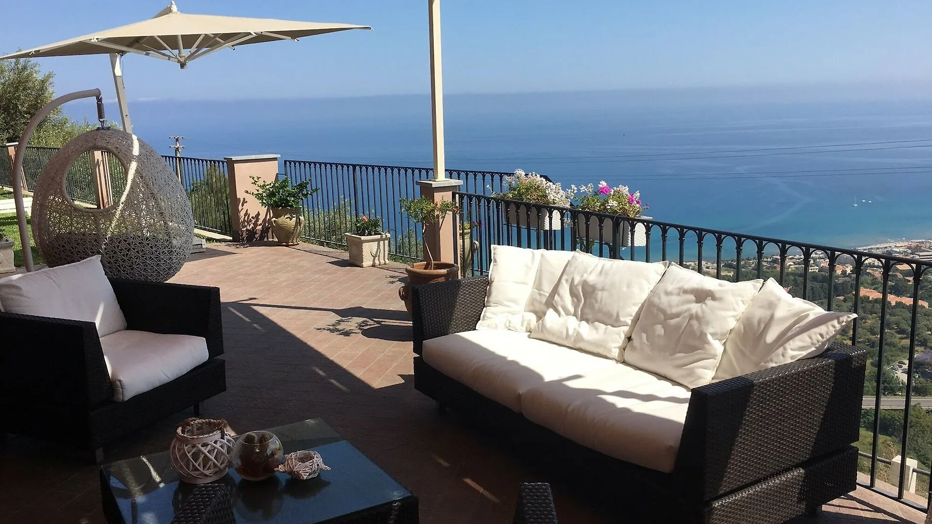 Villa Angela Cefalu